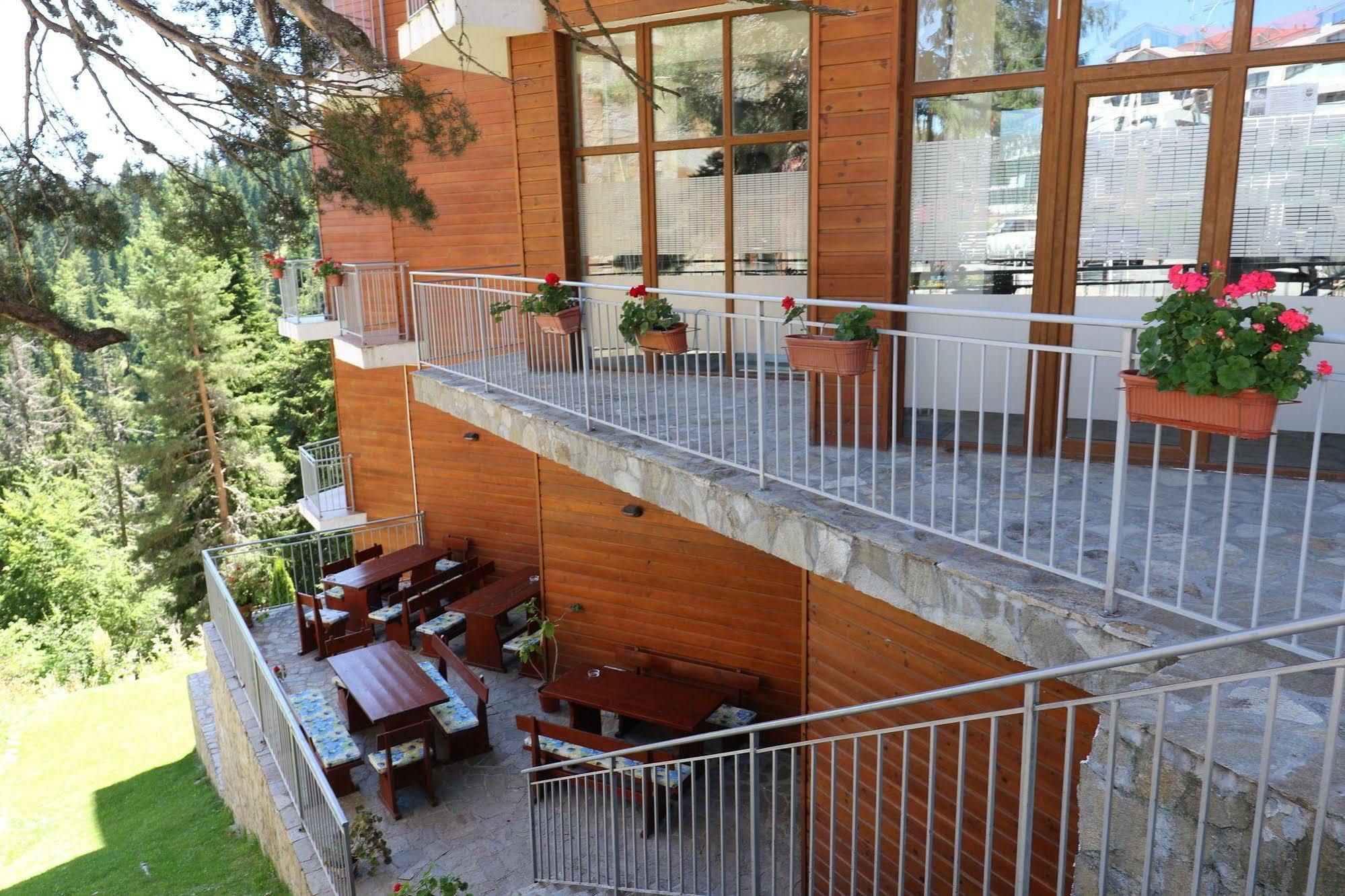 Dafovska Hotel Pamporovo Exterior foto